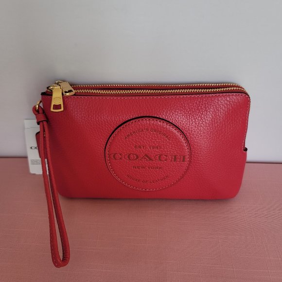 COACH Dempsey Double Zip Wristlet with Patch - Fuchsia color 🎈$98. ⭐ - Picture 5 of 16